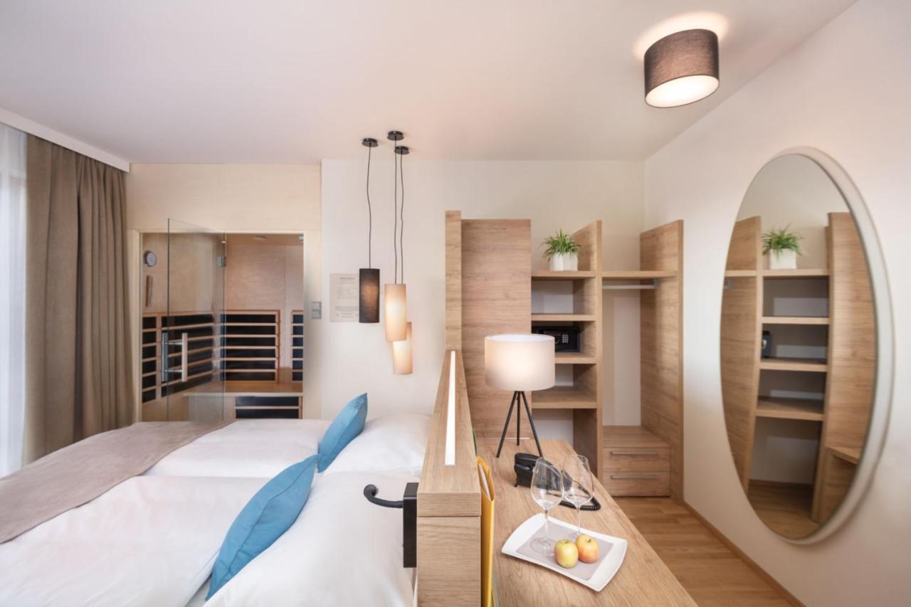 Jufa Hotel Neutal Екстериор снимка