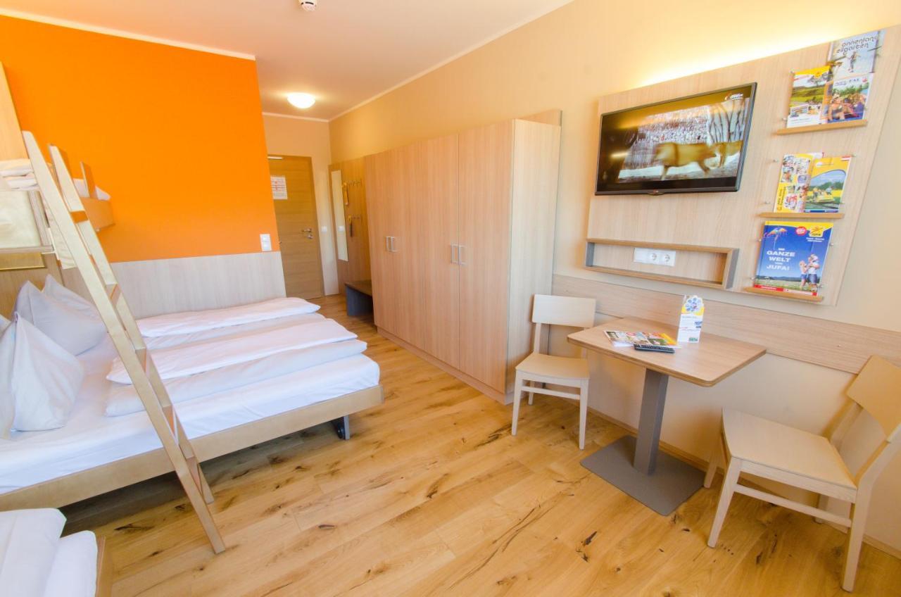 Jufa Hotel Neutal Екстериор снимка